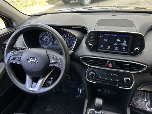 Used 2019 Hyundai Santa Fe SE image 15