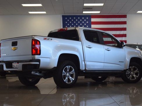 Used 2018 Chevrolet Colorado Z71 AWD/4WD image 29