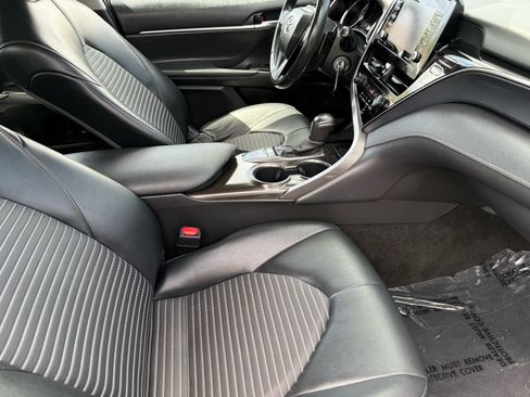 Used 2024 Toyota Camry SE w/ Blackout Package (TMS) FWD image 30