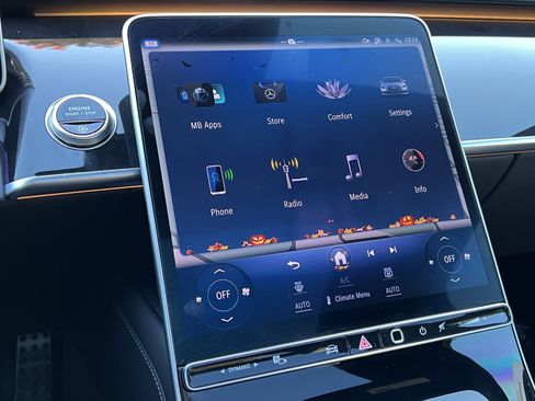 Used 2025 Mercedes-Benz S 580 S 580 image 24