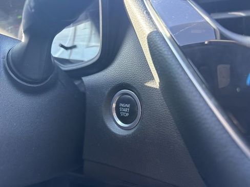 Used 2021 Toyota Corolla SE image 13