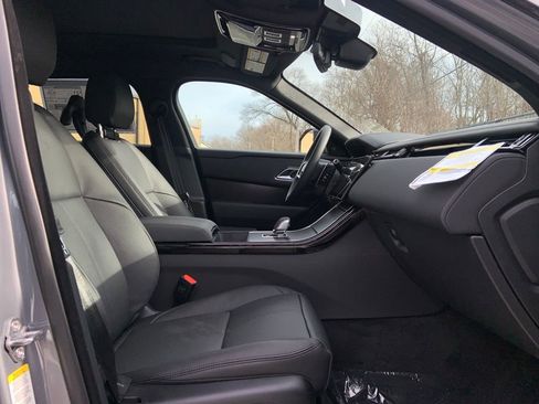 New 2026 Land Rover Range Rover Velar Dynamic SE image 15