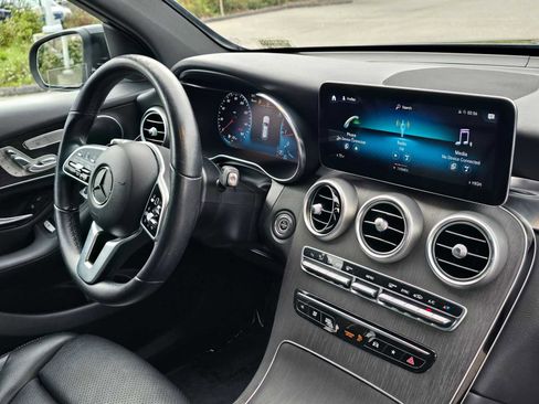 Used 2020 Mercedes-Benz GLC 300 image 10