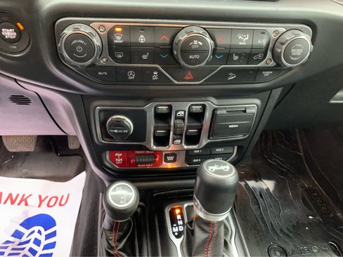 Used 2019 Jeep Wrangler Unlimited Rubicon image 19