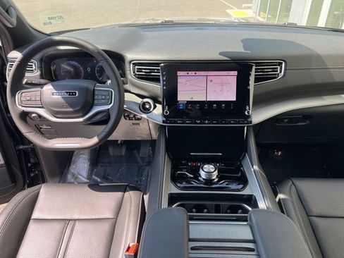 New 2025 Jeep Wagoneer 4WD w/ HD Trailer Tow Package image 5