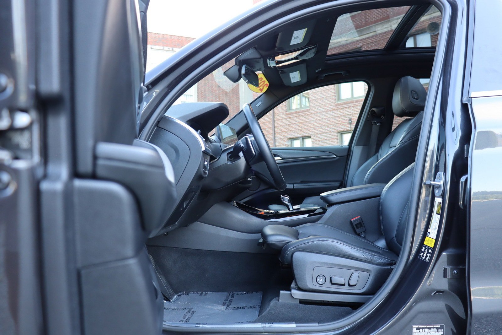 Used 2024 BMW X3 xDrive30i AWD/4WD image 10