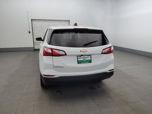 Used 2019 Chevrolet Equinox LS w/ LS Convenience Package FWD image 6