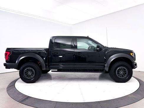 Used 2020 Ford F150 Raptor w/ Equipment Group 802A Luxury AWD/4WD image 40