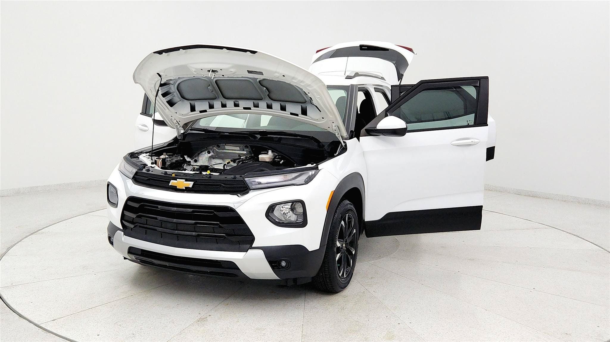 Used 2023 Chevrolet TrailBlazer LT w/ Convenience Package FWD image 29