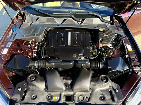 Used 2014 Jaguar XJ L Portfolio image 36