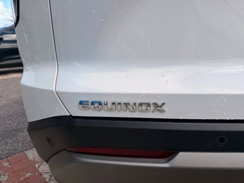 Used 2026 Chevrolet Equinox LT w/ LPO, Floor Liner Package image 5