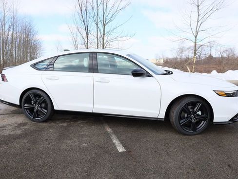 New 2026 Honda Accord Sport-L image 8