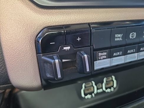 Used 2022 RAM 2500 Laramie AWD/4WD image 69