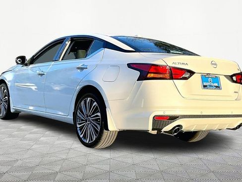 Used 2024 Nissan Altima 2.5 SL image 5