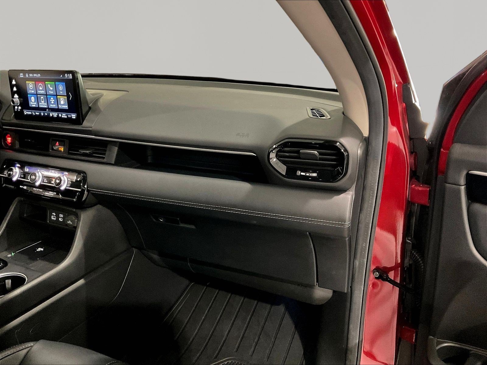 Used 2025 Honda Pilot Touring image 27