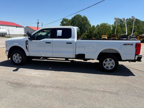 Used 2025 Ford F250 XLT AWD/4WD image 6