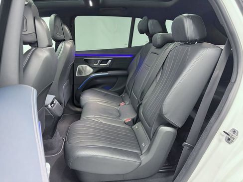 Certified 2023 Mercedes-Benz EQS 580 4MATIC SUV image 17