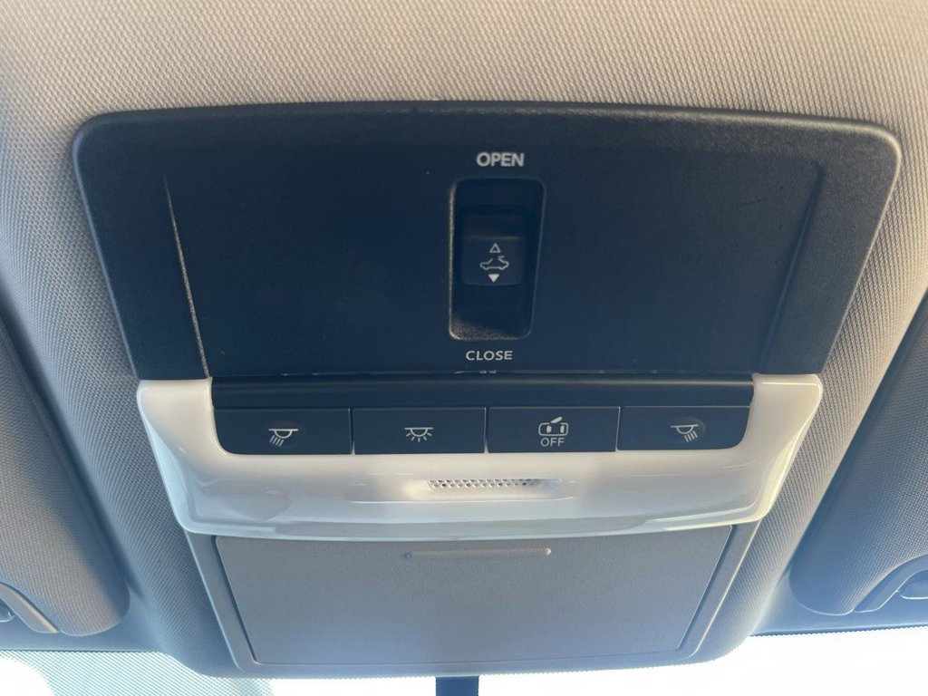 Used 2019 Nissan Altima 2.5 SR w/ SR Premium Package FWD image 41