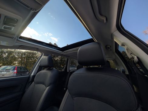 Used 2018 Subaru Forester 2.5i Limited image 6