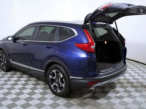 Used 2018 Honda CR-V Touring image 10