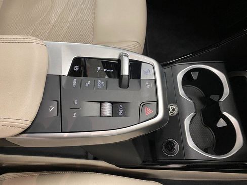 Used 2025 BMW X1 xDrive28i image 19