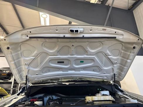 Used 2018 Nissan NV 2500 S RWD image 54