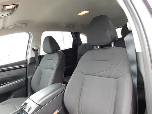 Used 2022 Hyundai Tucson SEL w/ Cargo Package AWD/4WD image 16