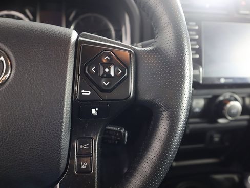 Used 2024 Toyota 4Runner TRD Off-Road Premium image 45