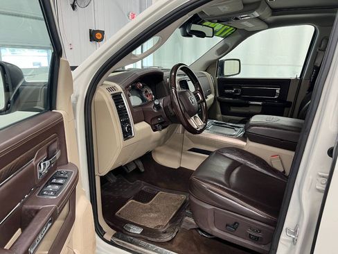 Used 2017 RAM 1500 Laramie Longhorn AWD/4WD image 7