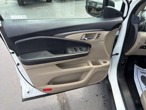 Used 2020 Honda Pilot EX-L image 19