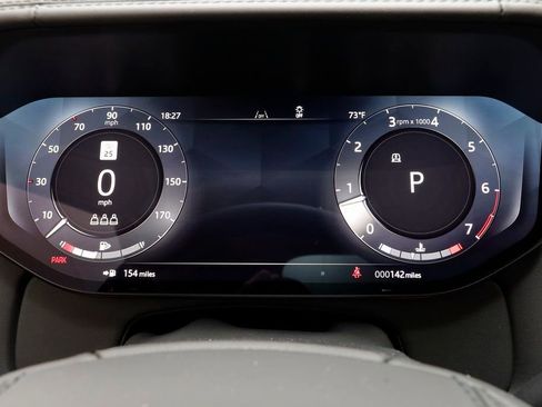 New 2025 Land Rover Range Rover SE image 9