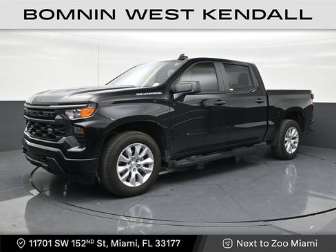 Used 2024 Chevrolet Silverado 1500 Custom RWD image 1