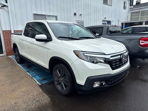 Used 2019 Honda Ridgeline Sport image 3