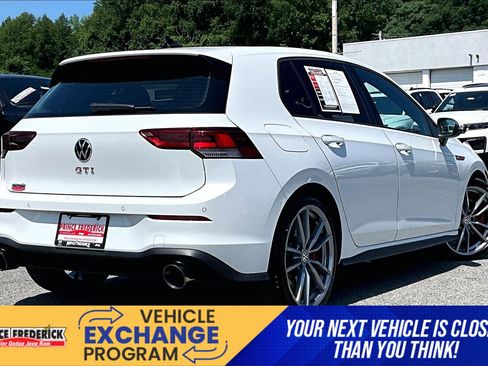 Used 2024 Volkswagen GTI SE FWD image 10