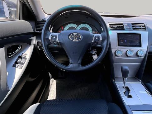 Used 2009 Toyota Camry SE FWD image 7