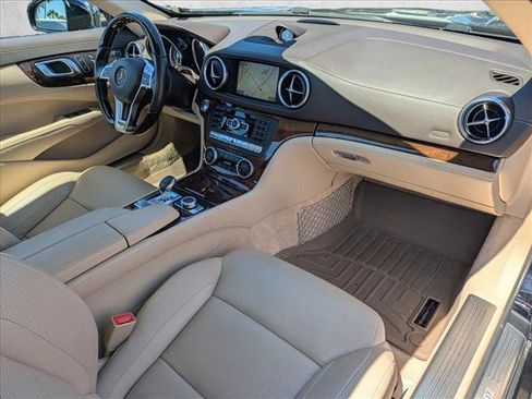 Used 2014 Mercedes-Benz SL 550 image 18