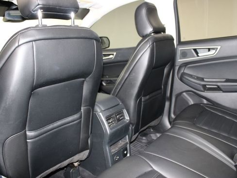 Used 2022 Ford Edge SEL w/ Convenience Package image 24