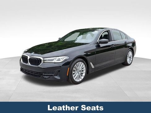 Used 2023 BMW 530i w/ Premium Package RWD image 4