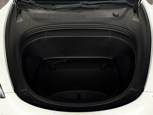 Used 2019 Tesla Model 3 Standard Range Plus image 41