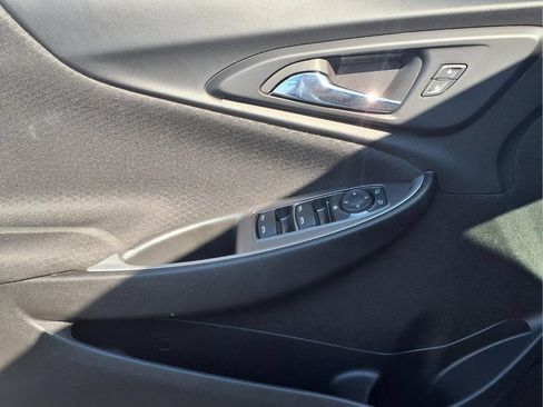 Used 2024 Chevrolet Malibu LT FWD image 19