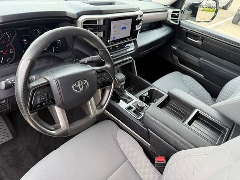 Used 2024 Toyota Tundra SR5 w/ SR5 Convenience Package AWD/4WD image 9