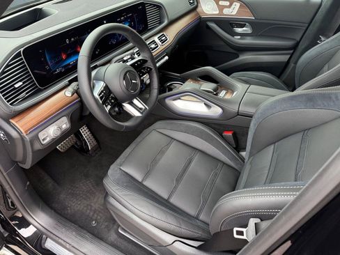 New 2026 Mercedes-Benz GLE 63 AMG S image 4