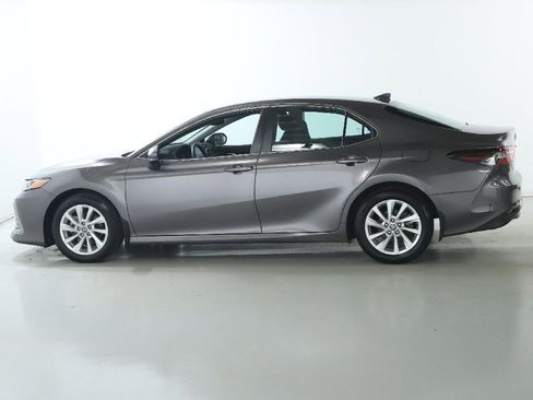 Used 2023 Toyota Camry LE image 37
