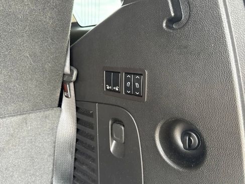 Used 2019 Cadillac Escalade Premium Luxury AWD/4WD image 60