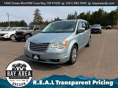 Used 2008 Chrysler Town & Country Limited w/ Flexible Seating Group