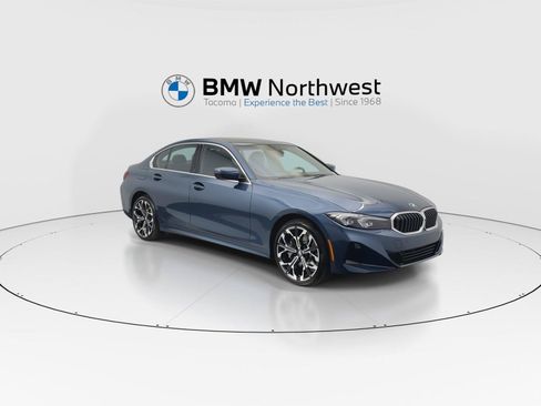 New 2026 BMW 330i xDrive Sedan w/ Convenience Package AWD/4WD image 6