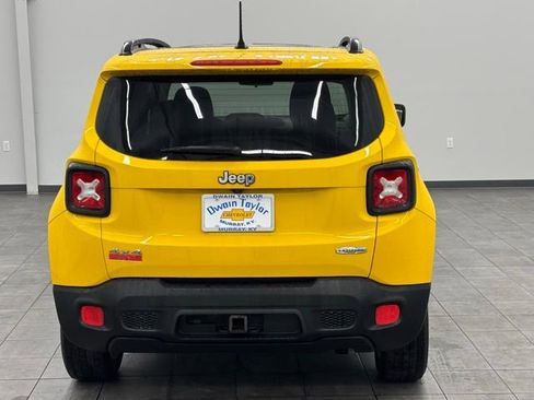 Used 2015 Jeep Renegade Latitude w/ Trailer Tow Group image 3
