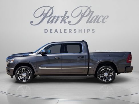 Used 2023 RAM 1500 Limited w/ Body Color Bumper Group AWD/4WD image 2