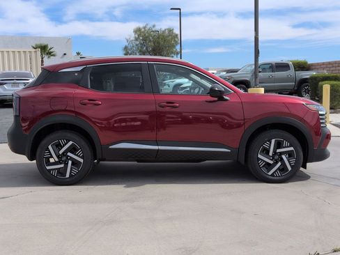 New 2026 Nissan Kicks SV FWD image 5