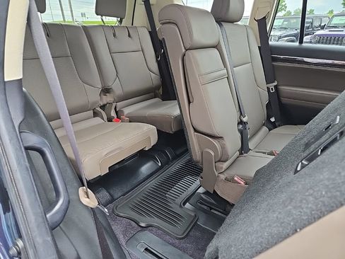 Used 2020 Lexus GX 460 Premium w/ Premium Package AWD/4WD image 93